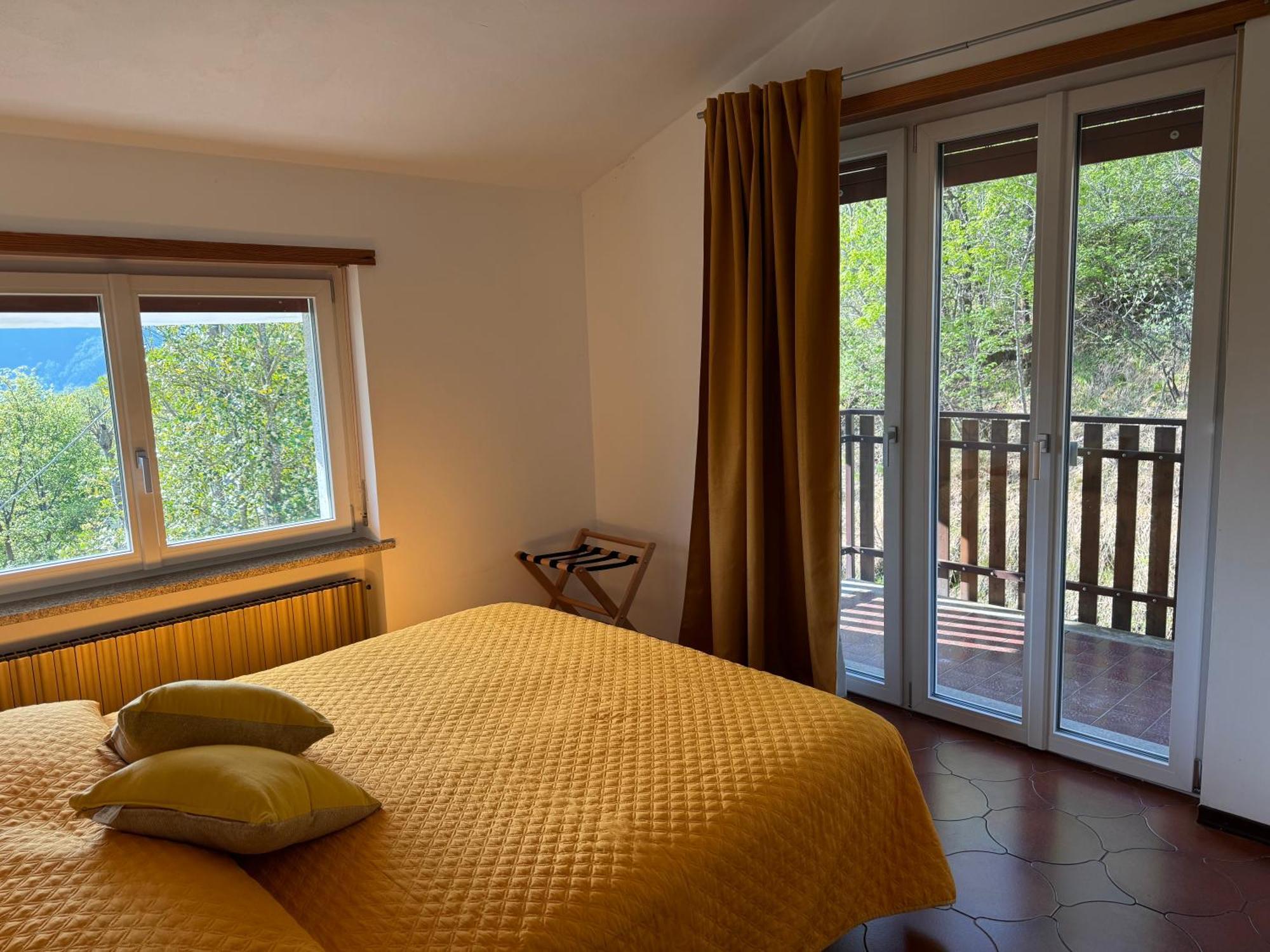 Gold Cave Casa Vacanze Relax Nel Bosco Appartamenti Pessinetto ภายนอก รูปภาพ